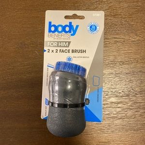 New Sealed Body Benefits by Body Image For Him 2 x 2 Face Brush XL Size